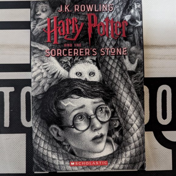 Harry Potter and the Sorcerer's Stone 2018 Paperback by J.K. Rowling - Picture 1 of 5
